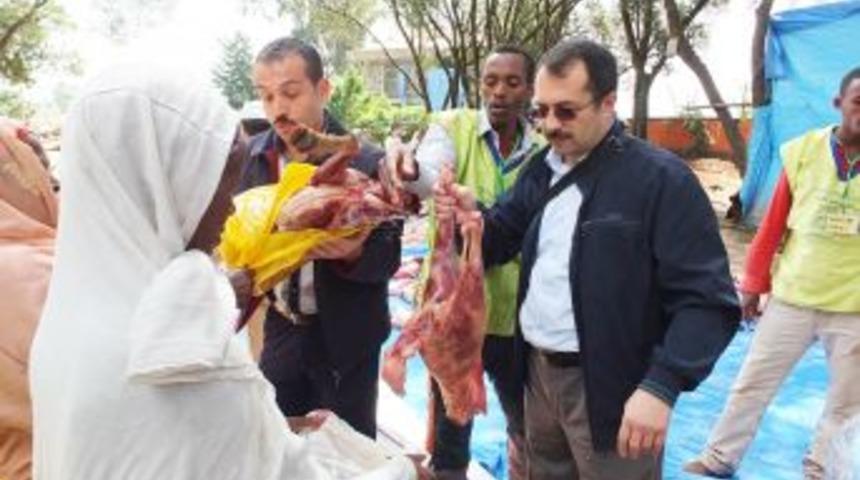 Nevşehirli Hayırsever Iş Adamları Kurbanlarını Afrika&rsquo;da Kesti