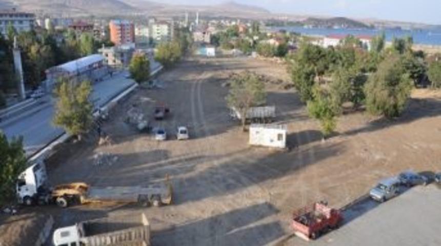 Bitlis&rsquo;in En B&uuml;y&uuml;k Park Projesi Tatvan&rsquo;da Hayata Ge&ccedil;iriliyor
