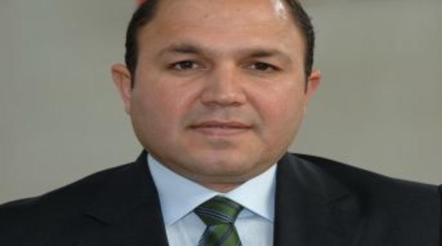 Ceyhan Belediye&rsquo;de Fenerbah&ccedil;e Galibiyetinin Sevici S&uuml;r&uuml;yor