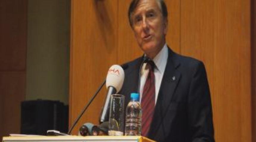Dr. Nejat Eczacıbaşı Tıp Bilim &Ouml;d&uuml;l&uuml;, Prof. Dr. Semra Paydaş&rsquo;a Verildi