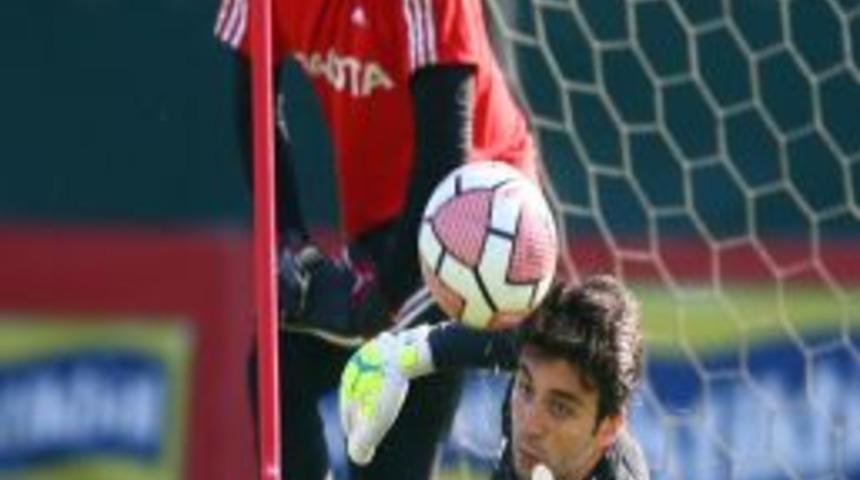 Beşiktaş, Ara Vermedi