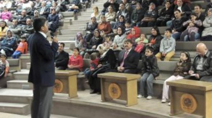 &Ccedil;ocuklar Mutlu Ailede Daha Başarılı Oluyor