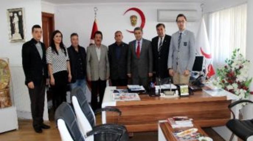 Kaymakam &Uuml;naldı&rsquo;dan Kızılay&rsquo;a Ziyaret