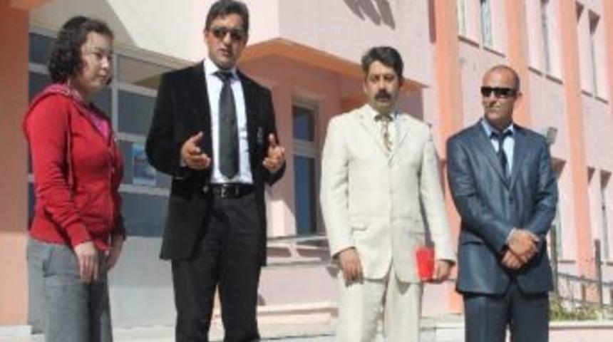 Bedensel Engelli &Ouml;ğrenciye Tablet Bilgisayar