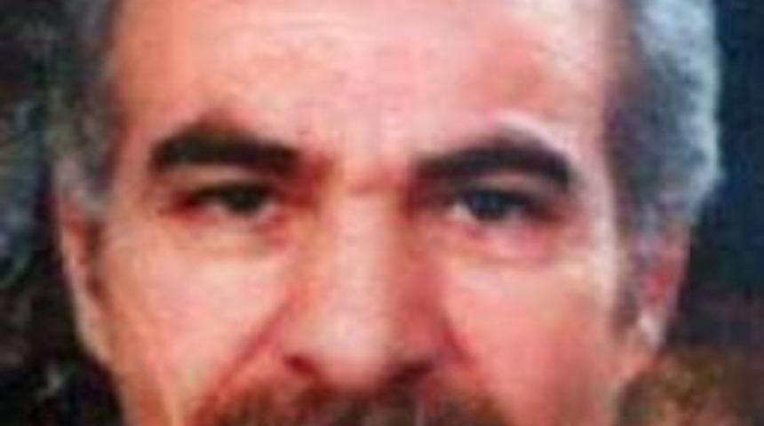 Aksaray’da otomobil kamyona arkadan çarptı: 3 ölü