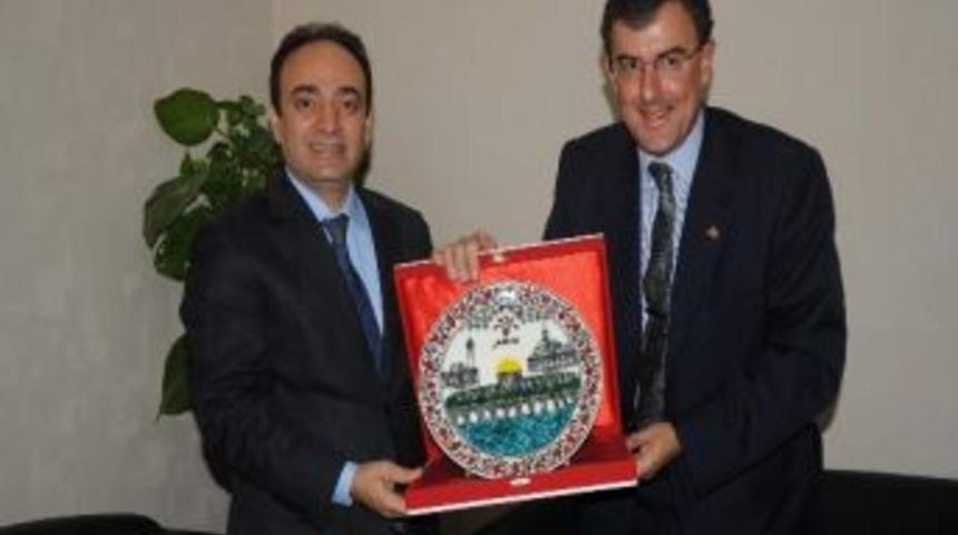 Avustralya B&uuml;y&uuml;kel&ccedil;isi&rsquo;nden Baydemir&rsquo;e Ziyaret