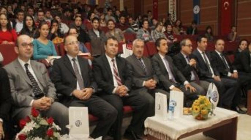 Pa&uuml;&rsquo;de &lsquo;1.otomotiv Zirvesi&rsquo; Yapıldı