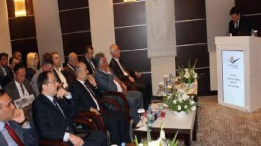 Siirt Valisi Aydın Bina Yıktı