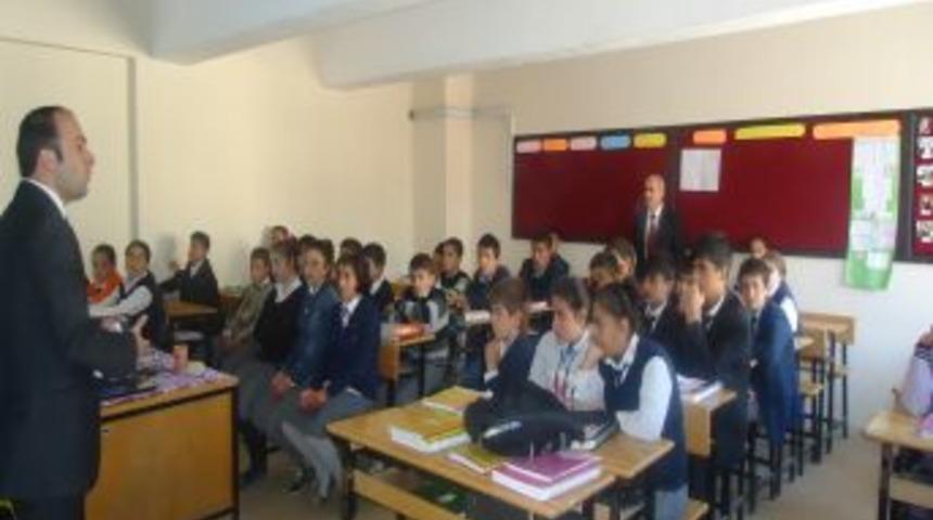 &Ouml;ğrenciler Gıda T&uuml;ketimi Konusunda Bilgilendirildi