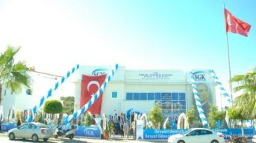 Manavgat Sosyal G&uuml;venlik Merkezi T&ouml;renle Hizmete A&ccedil;ıldı