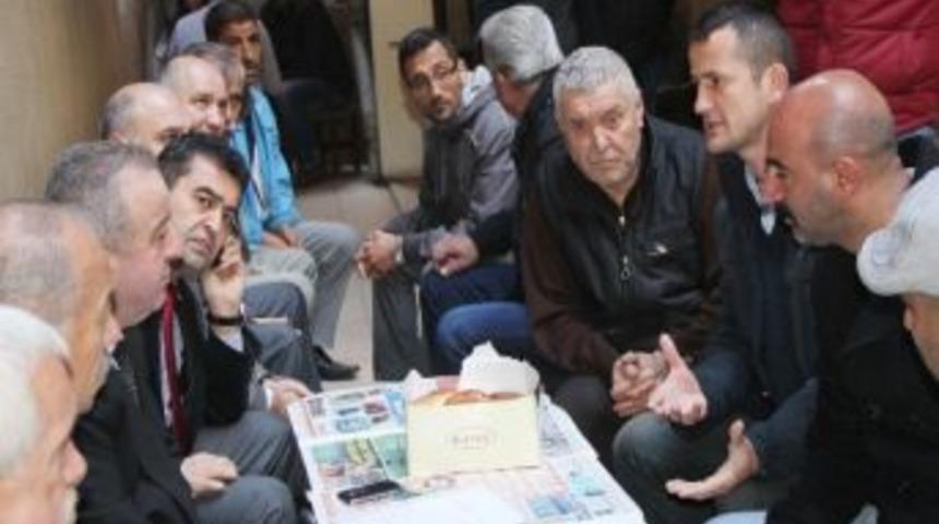 Chp Taksi Duraklarını Ziyaret