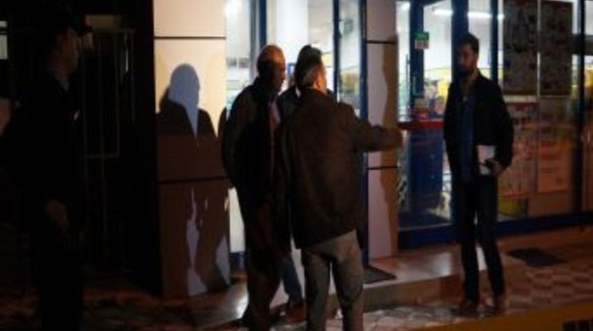 Kağıthane'de Silahlı Soygun