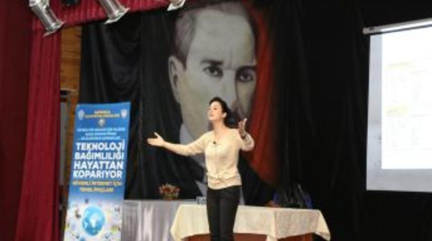 Sapanca&rsquo;da &ldquo;Teknoloji Bağımlılığı&rdquo; Semineri