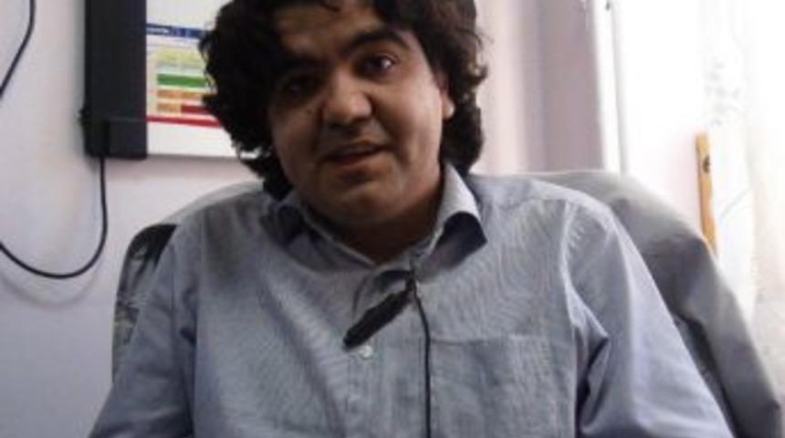 Akay: &ldquo;&ccedil;ok İla&ccedil; Değil, Doğru İla&ccedil; Ve Tedavi İyileştirir&rdquo;