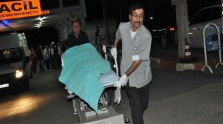 At &Uuml;rk&uuml;nce K&ouml;pr&uuml;den D&uuml;şt&uuml;ler: 1 &Ouml;l&uuml;, 2 Yaralı