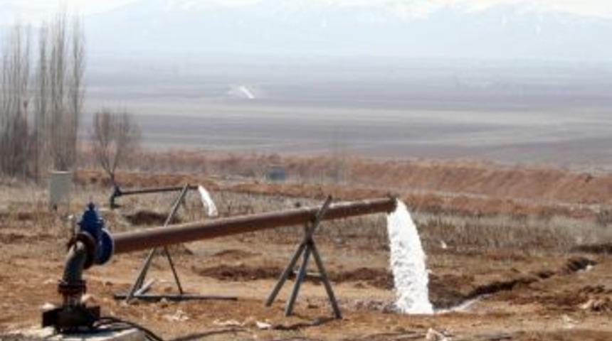 Devletin 58 Milyon Lirası Yer Altı Suyuna Gidecek