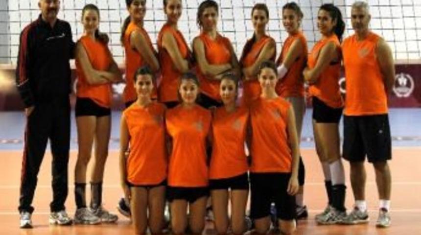 Mersin Pamukspor&rsquo;da İlk Ma&ccedil;ta Alınan Galibiyetin Sevinci Yaşanıyor