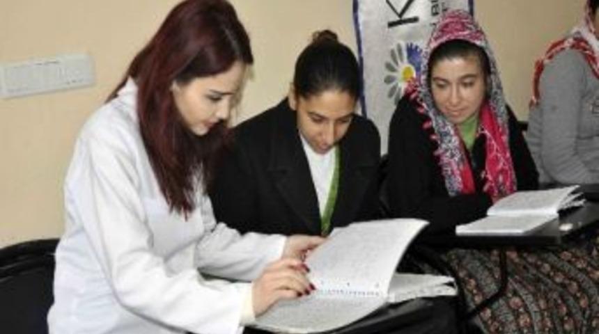 B&uuml;y&uuml;kşehir&rsquo;e Avrupa Konseyi Roman &Ouml;d&uuml;l&uuml;