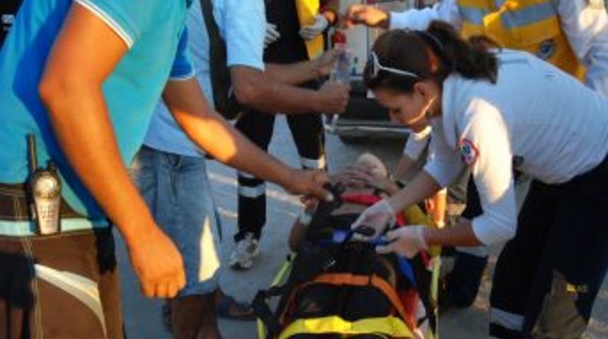 Suya D&uuml;şen Avusturyalı Pilot Boğulma Tehlikesi Ge&ccedil;irdi