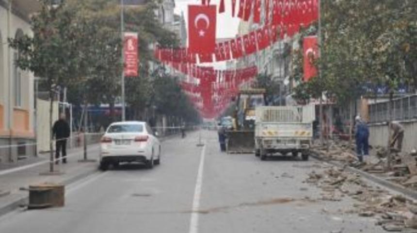 Milli Kuvvetler Caddesi Yayalaştırılıyor
