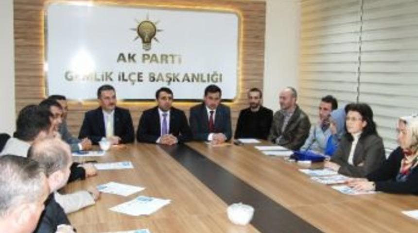 Gemlik Ak Parti&rsquo;de Yılmaz Ve Yavuz Adaylıklarını A&ccedil;ıkladı