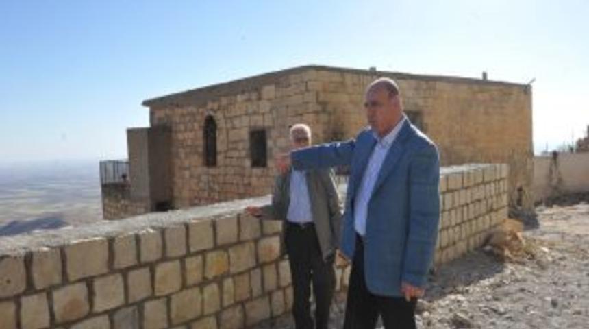 500 Yıllık Altınboğa &Ccedil;eşmesi'nin Restorasyonunda Sona Yaklaşıldı