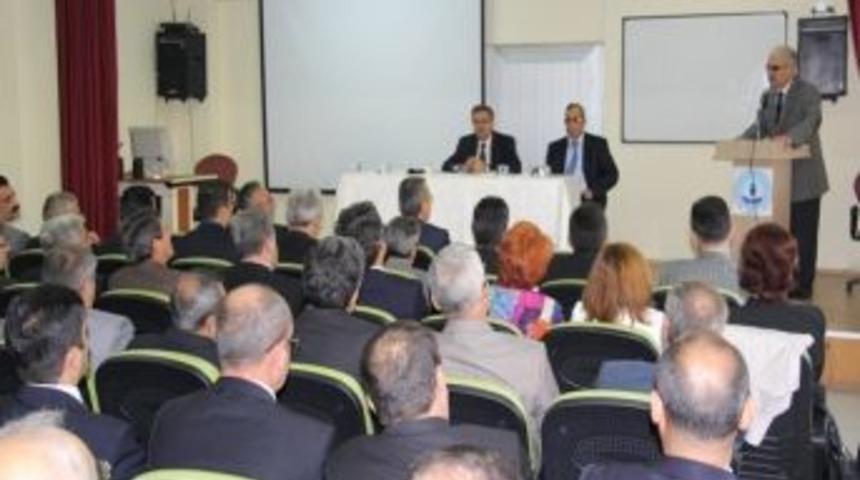 Vali Ali İhsan Su Okul M&uuml;d&uuml;rleri Bir Araya Geldi