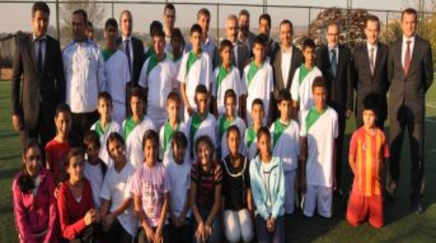 275 Roman Çocuk Sokaktan Spora Kazandırıldı