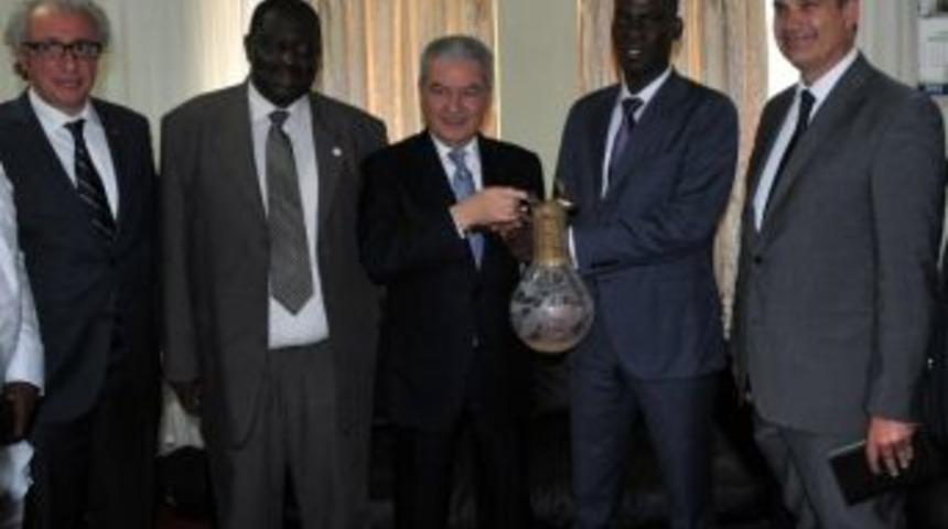 İto, Expo İ&ccedil;in Gana&rsquo;da En &Uuml;st D&uuml;zeyde Destek İstedi