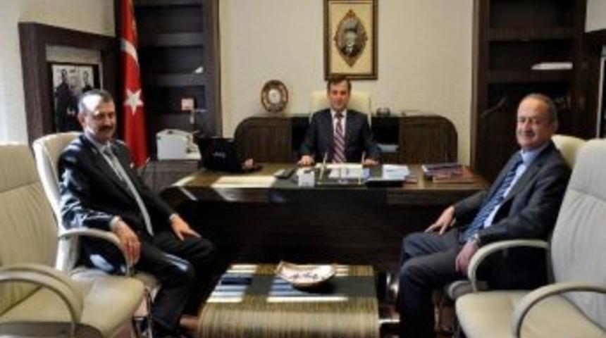 İl M&uuml;ft&uuml;s&uuml; Balkan, Suşehri&rsquo;nde İncelemelerde Bulundu