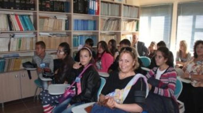 Bulgaristanlı &Ouml;ğrencilere T&uuml;rk K&uuml;lt&uuml;r&uuml;n&uuml; &Ouml;ğrettik