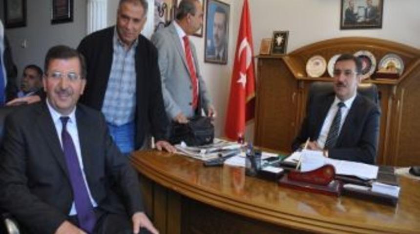 Yeşilyurt Belediye Başkan Aday Adayı Aydoğan, Ak Parti İl Başkanı T&uuml;fenk&ccedil;i&rsquo;yi Ziyaret Etti