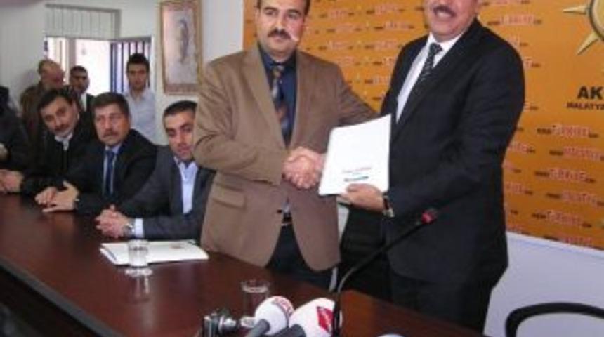 Yaşar K&ouml;ksal, Malatay B&uuml;y&uuml;kşehir Belediye Başkanlığı Aday Adaylığı İ&ccedil;in Başvuru Yaptı