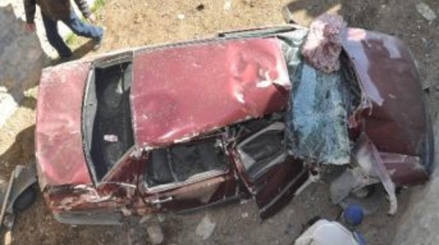 Konya&rsquo;da Otomobil Alt Ge&ccedil;ide U&ccedil;tu: 1 &Ouml;l&uuml;, 1 Yaralı