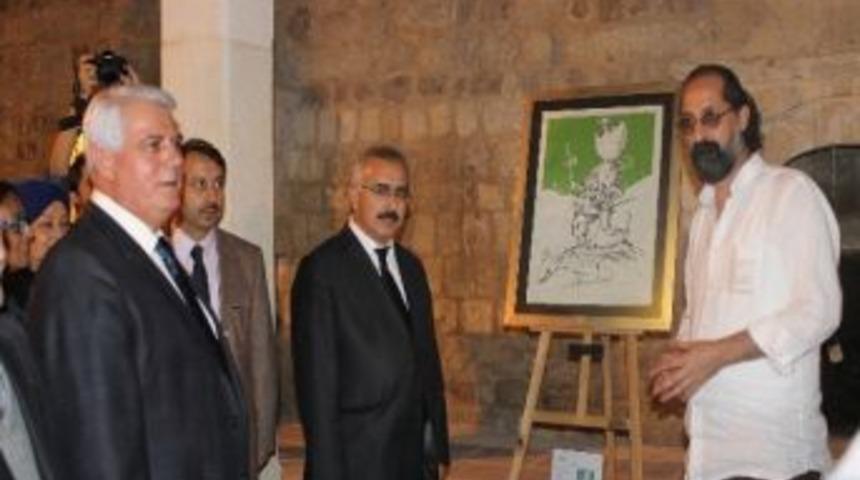 Başkan Sedef&ccedil;i'den Besmeleli Sergi A&ccedil;ılışı