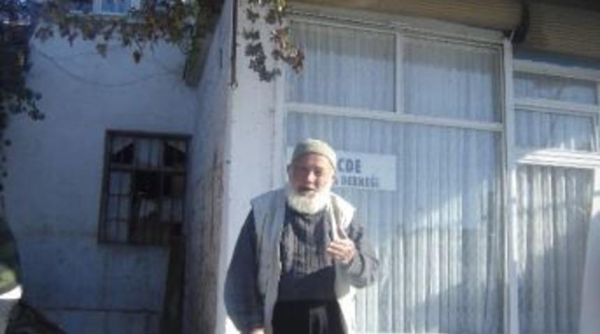 Mahallenin En Yaşlılarından Onursal Başkan Muhsin Karakaplan Vefat Etti