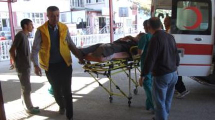 Yerk&ouml;y&rsquo;de Trafik Kazası: 4 Yaralı