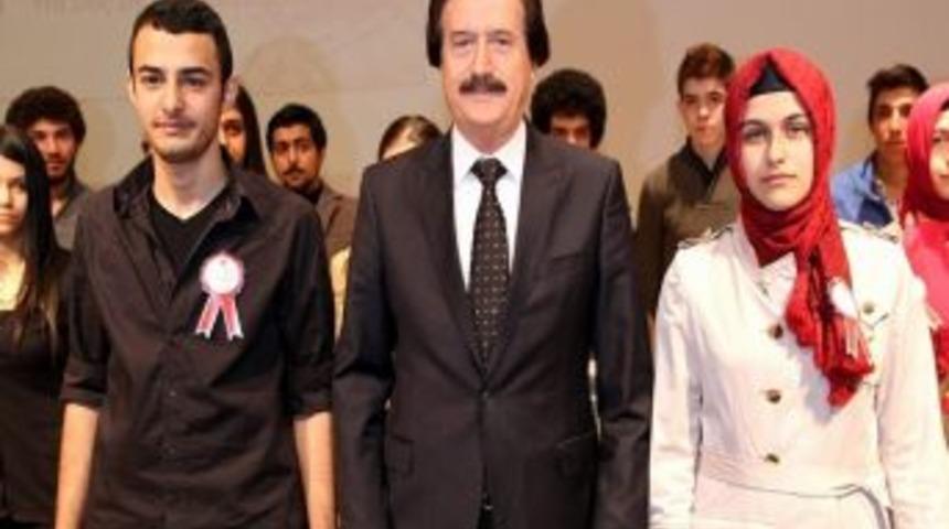 C&uuml; Mimarlık Fak&uuml;ltesinin İlk &Ouml;ğrencileri Eğitime Başladı