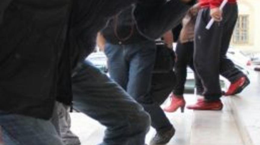 Bavul Hırsızı Tutuklandı