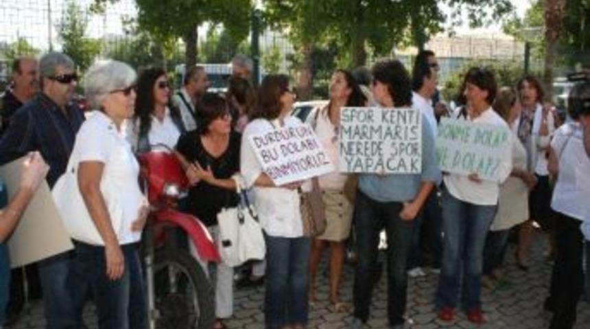 Marmaris Forum&rsquo;dan 'tema Park' A&ccedil;ıklaması