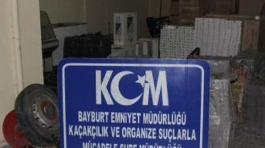 Bayburt'ta 54 Bin 970 Paket Ka&ccedil;ak Sigara Ele Ge&ccedil;irildi