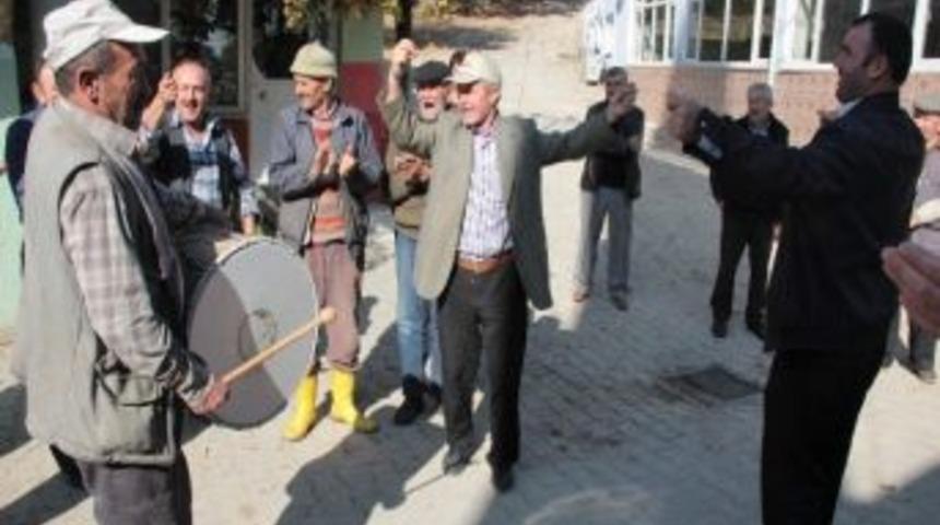 K&ouml;yl&uuml; Kadınların Temiz Su Zaferi...(&ouml;zel Haber)