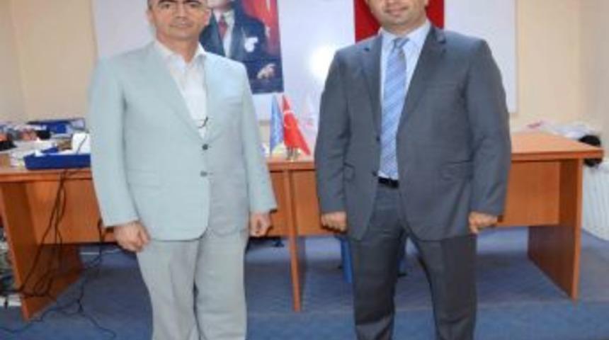 Cumhuriyet Kupası Satran&ccedil; Turnuvasına 150 Sporcu Katılıyor