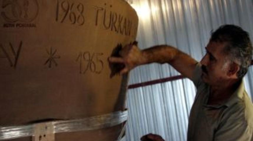 Dev K&uuml;p&uuml;n &Uuml;&ccedil;te Biri Tamamlandı