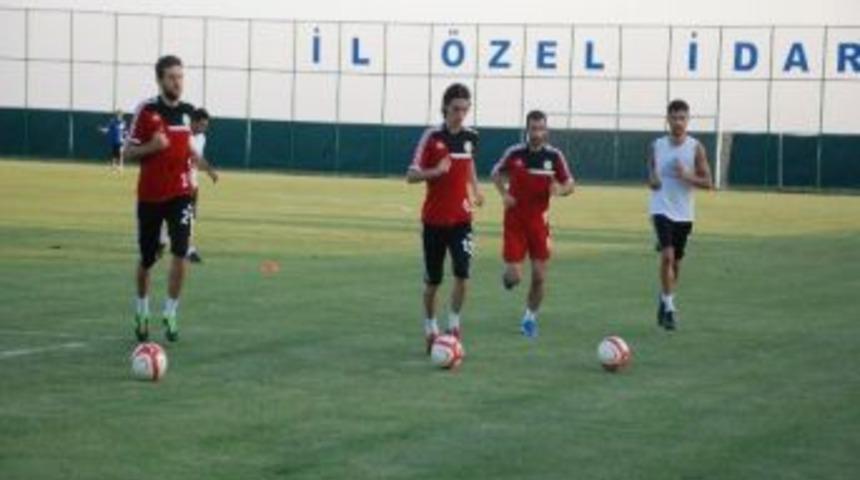 Şanlıurfaspor B&uuml;y&uuml;kşehir&rsquo;e Hazırlanıyor