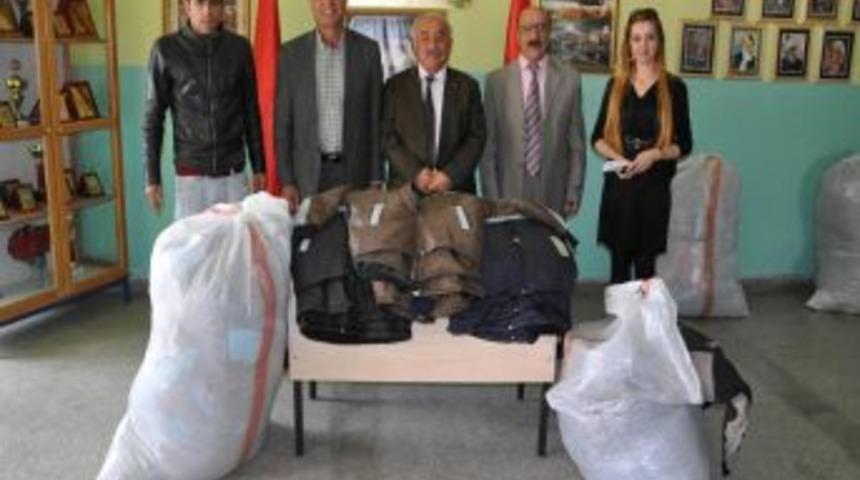 Tunceli TSO'dan &Ouml;ğrencilere Giyim Yardımı