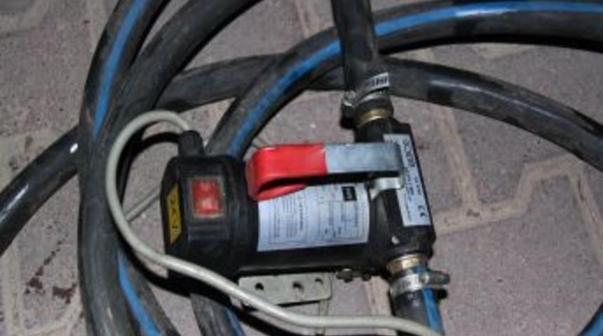 Bin Litre Ka&ccedil;ak Akaryakıt Ele Ge&ccedil;irildi