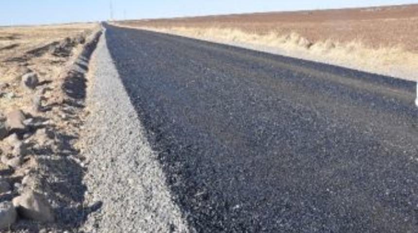 Bağlar&rsquo;da K&ouml;y Yolları Asfaltlanıyor