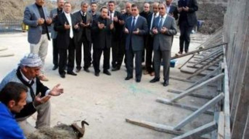 Dev Projeye M&uuml;tevazi Başlangı&ccedil;