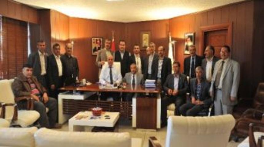Mardin Artuklu Muhtarlar Derneği&rsquo;nden Başkan Ayanoğlu&rsquo;na Destek
